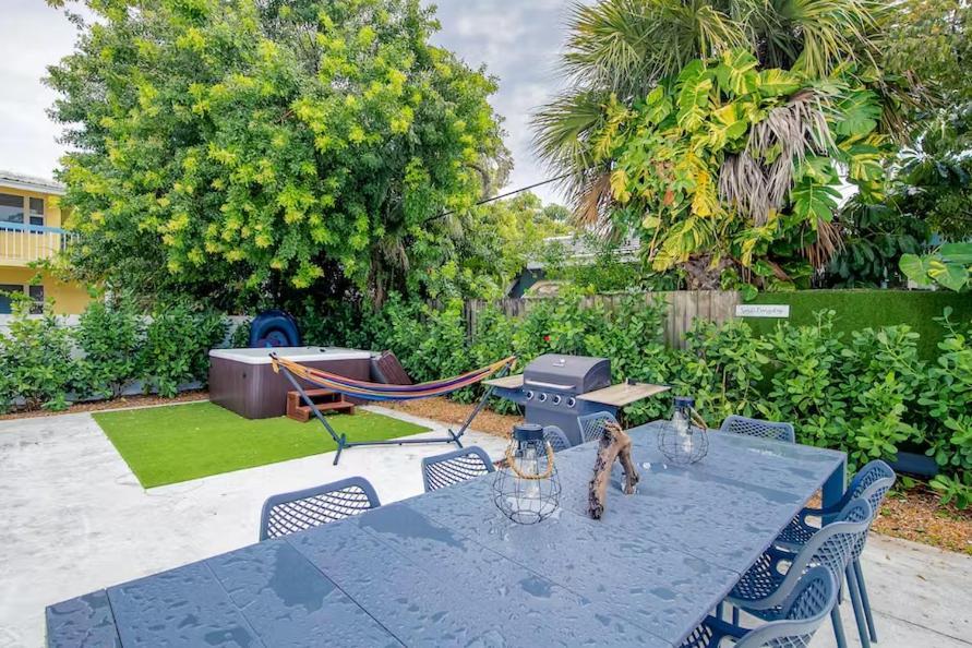 Dog Friendly Condo With Beach Access, Hot Tub, Firepit West Palm Beach Exterior foto